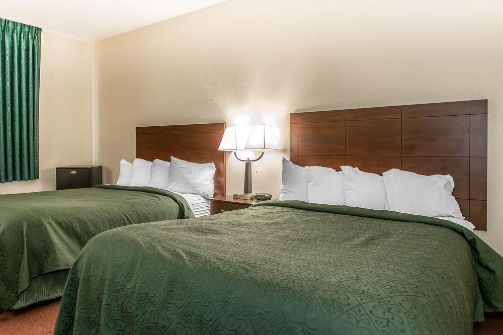 Quality Inn & Suites Danville Ngoại thất bức ảnh