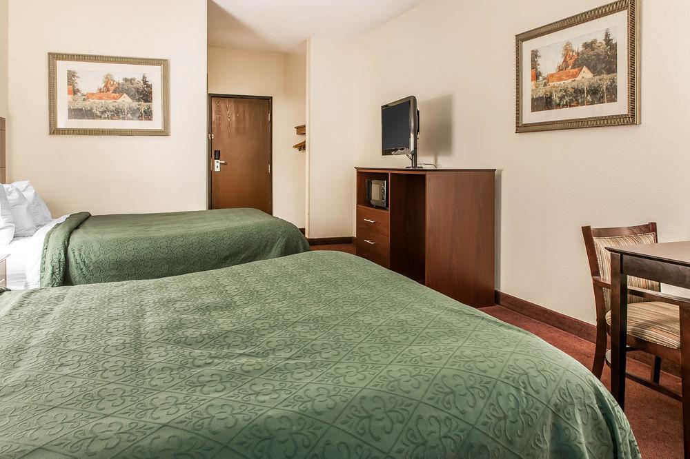 Quality Inn & Suites Danville Ngoại thất bức ảnh