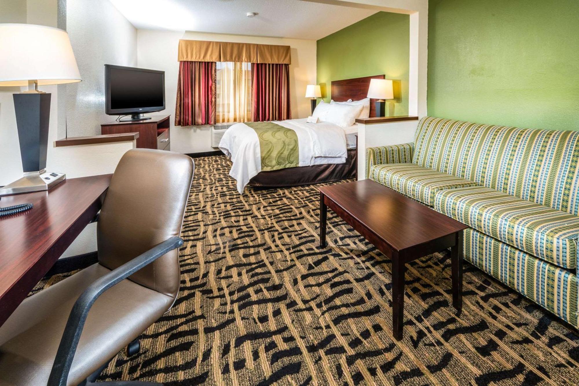 Quality Inn & Suites Danville Ngoại thất bức ảnh