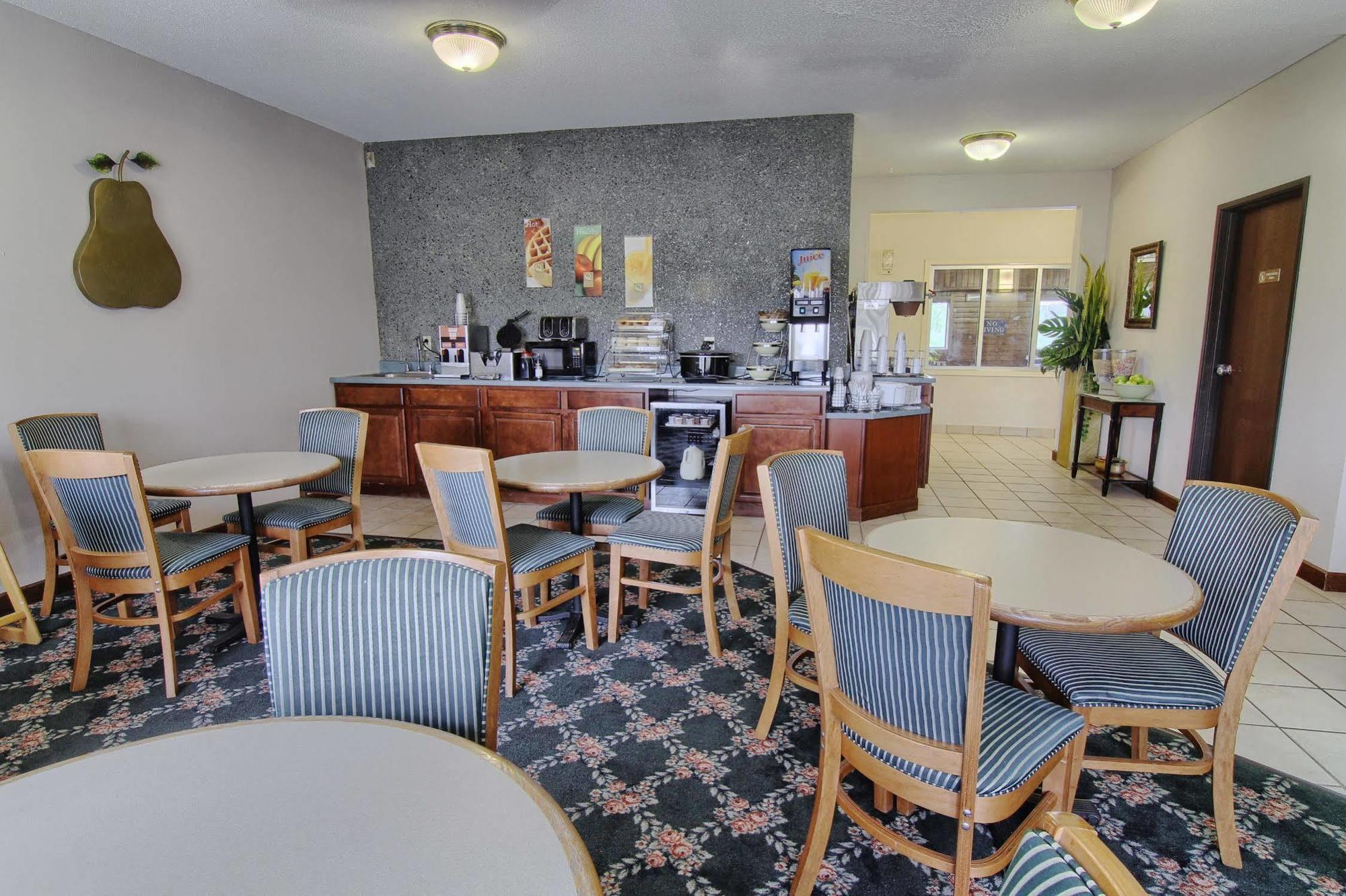 Quality Inn & Suites Danville Ngoại thất bức ảnh