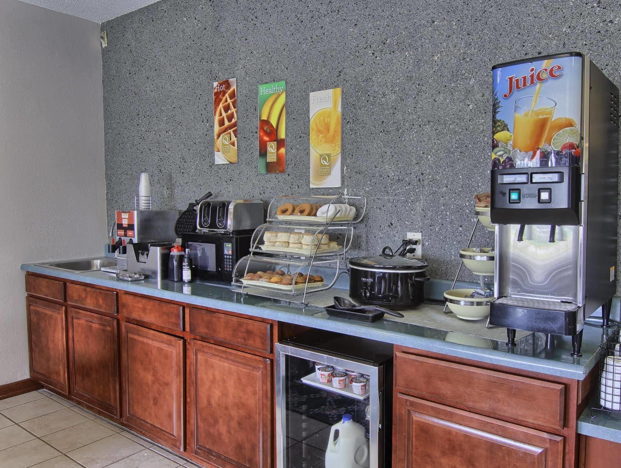 Quality Inn & Suites Danville Ngoại thất bức ảnh